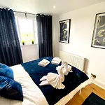 Pinnacle Apartment