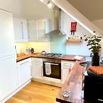 Pinnacle Apartment